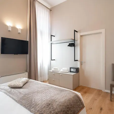 Palazzo Martinelli Dolfin 3*