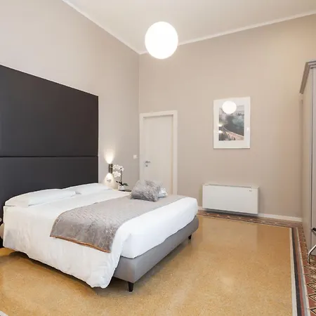 Palazzo Martinelli Dolfin 3*