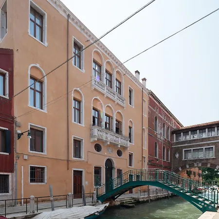 Palazzo Martinelli Dolfin מלון ונציה