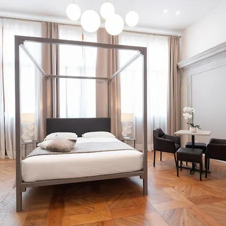 Palazzo Martinelli Dolfin