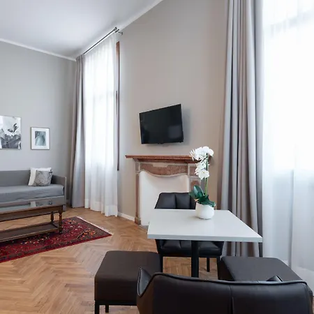 Hotel Palazzo Martinelli Dolfin 3*