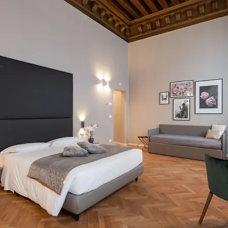 Palazzo Martinelli Dolfin