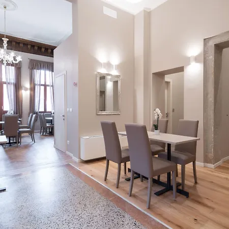 Palazzo Martinelli Dolfin 3*