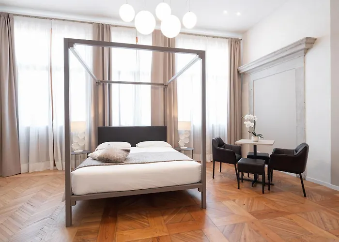 Palazzo Martinelli Dolfin