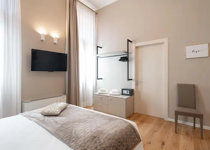 Palazzo Martinelli Dolfin 3*